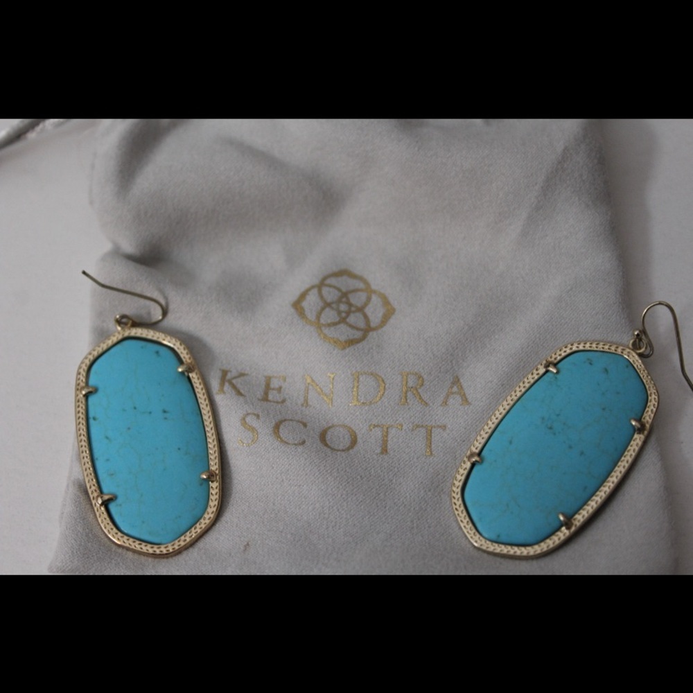 Kendra Scott Danielle Earrings